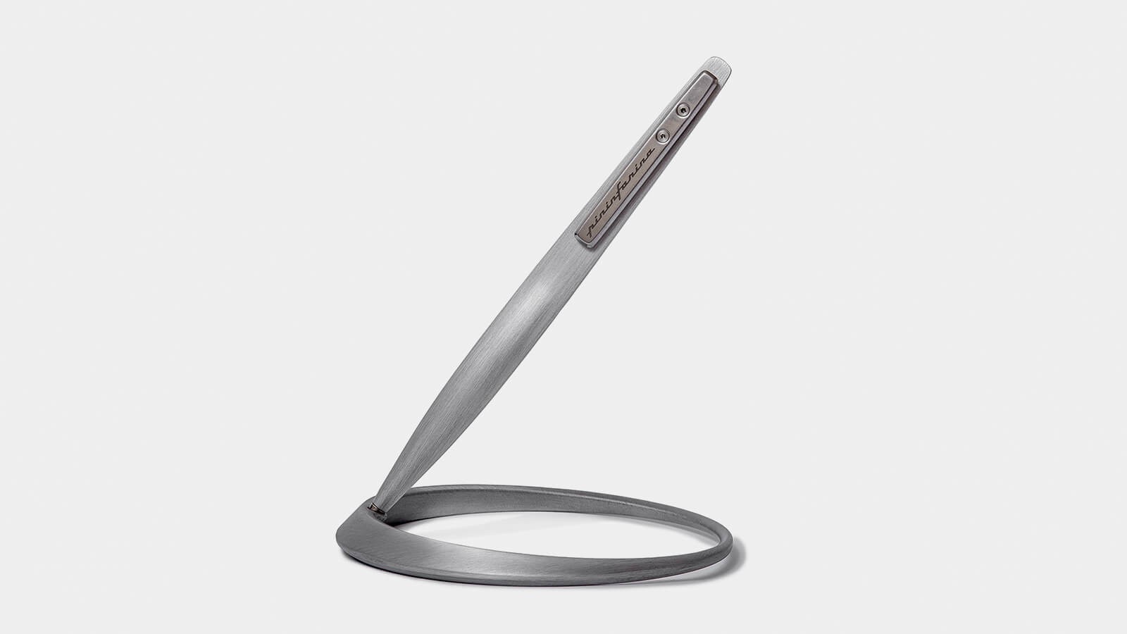 Pininfarina Space, holder