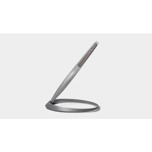 Pininfarina Space, holder